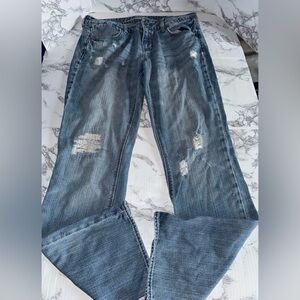 American Eagle Womens 77 Straight Jeans Low Rise Size 12 Reg Distressed Med Wash